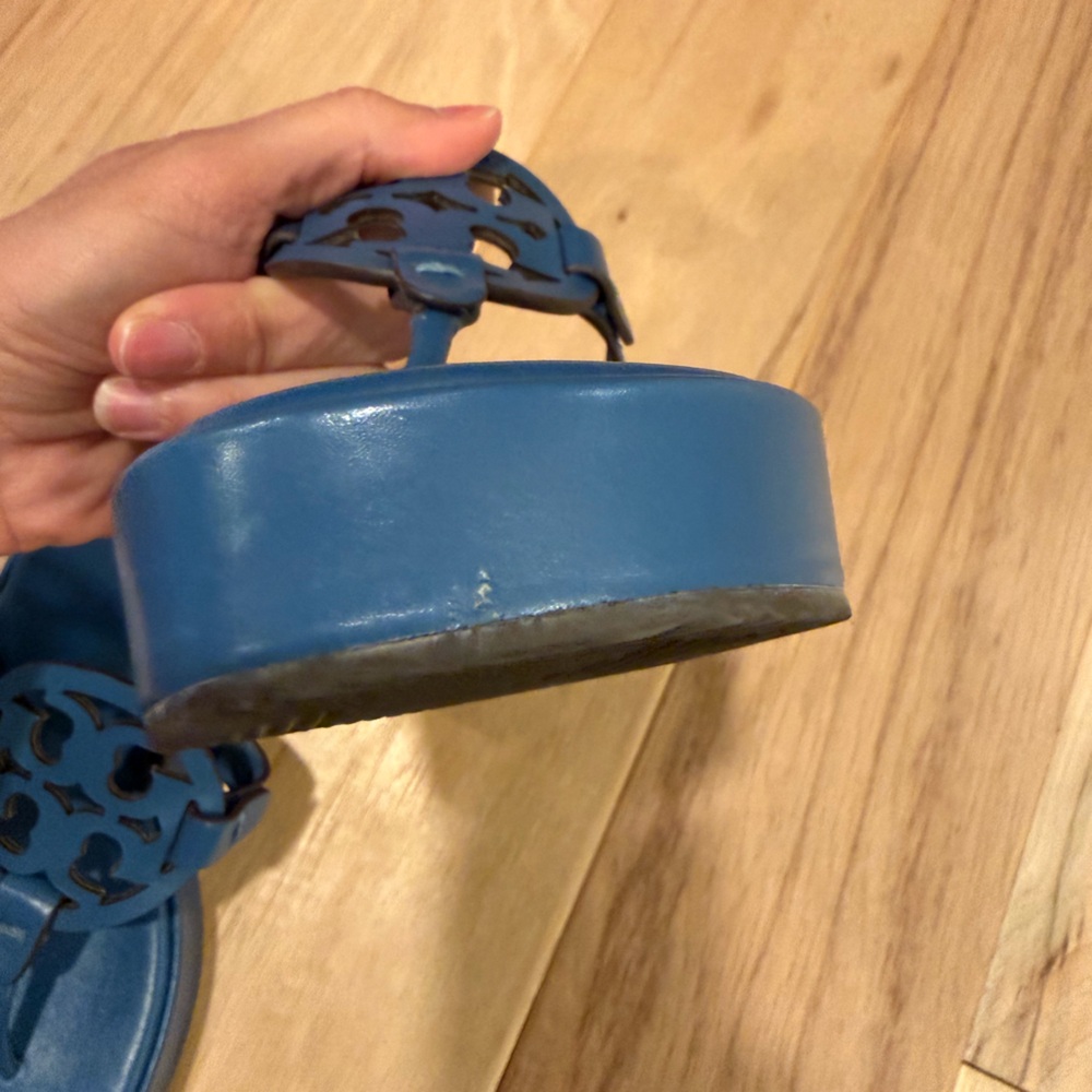 Tory Burch miller wedge sandal in blue women’s size 9 sold
out color! - Picture 8 of 9